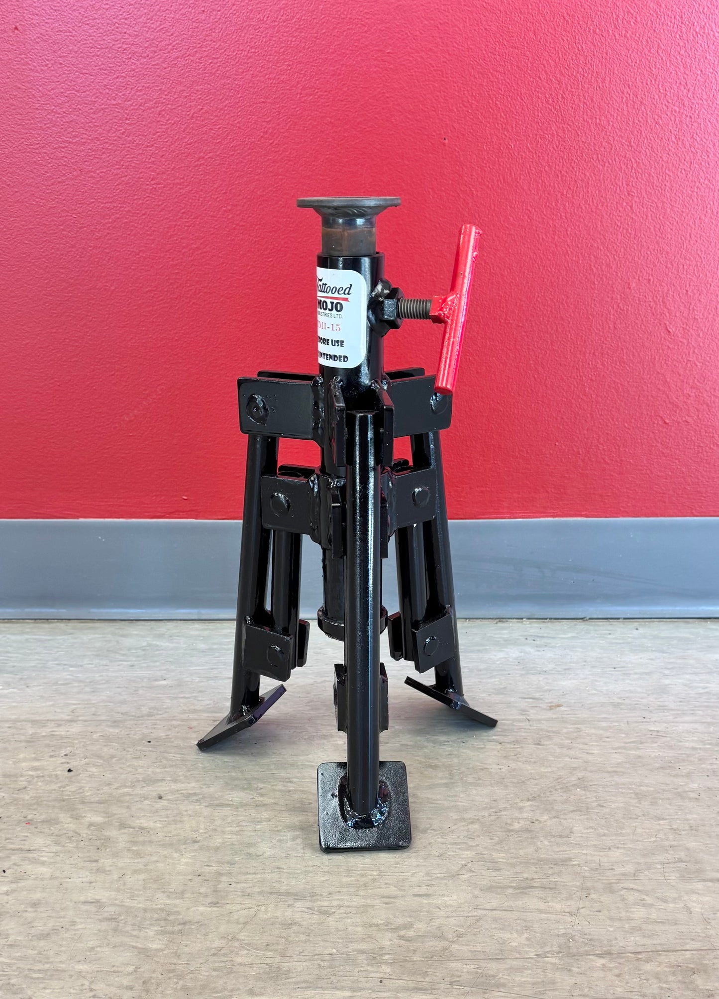 Small Pipe Stand