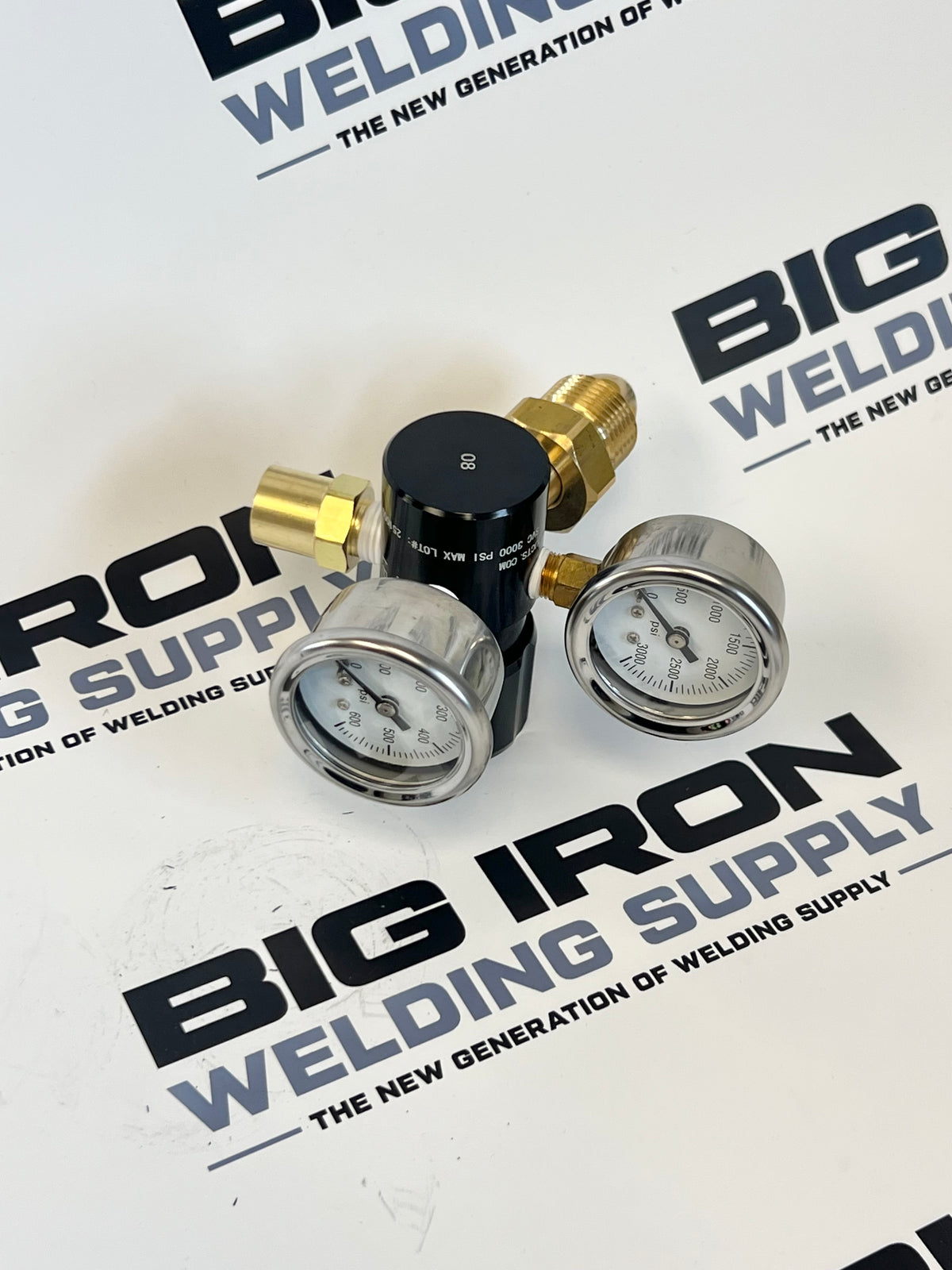High Flow Argon Regulator - Black