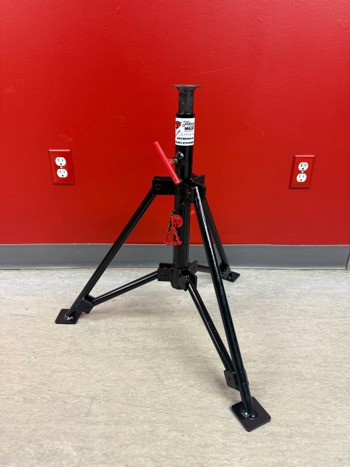 Medium Pipe Stand