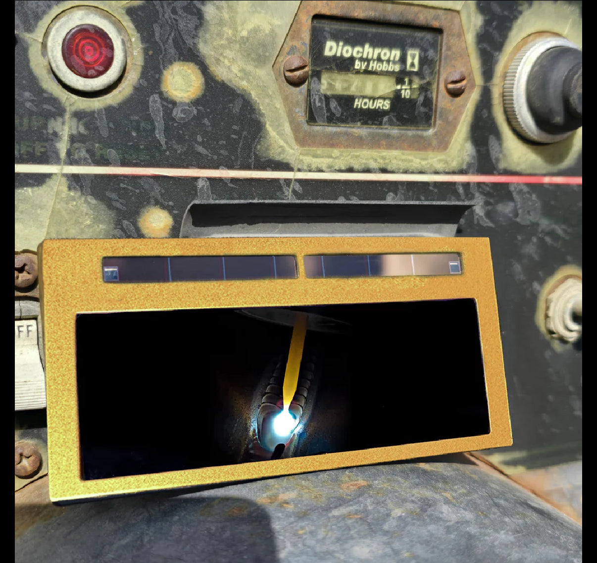 Variable Lens Eagle Vision Golden Arm